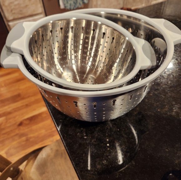 Stainless Steel Colander Set - Picture 4 of 4